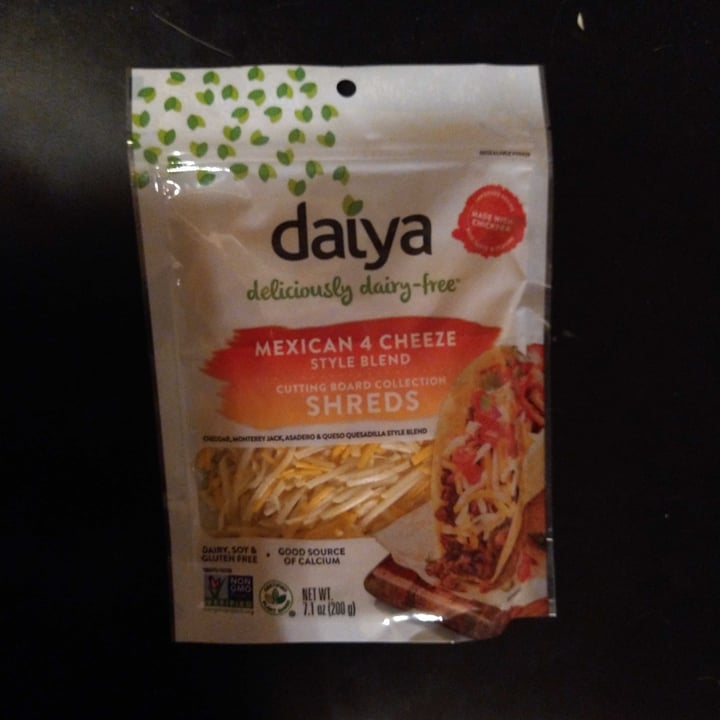photo of Daiya Mexican 4 Cheeze Style Shreds shared by @cuddlestherat on  14 Nov 2021 - review