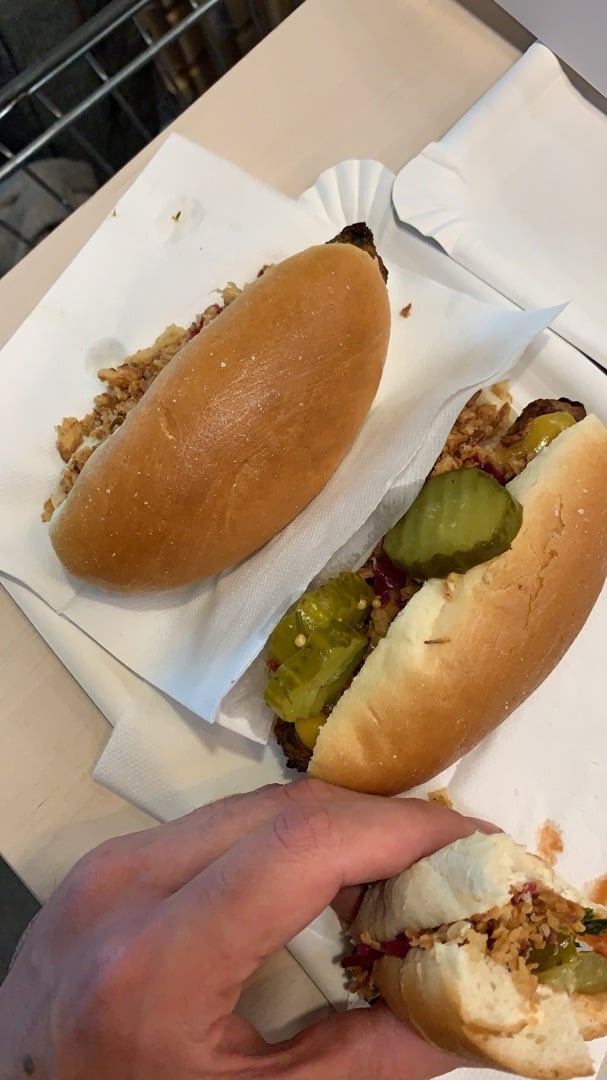 photo of IKEA Gent Vegetable Hotdog shared by @vegandfred on  14 Dec 2019 - review