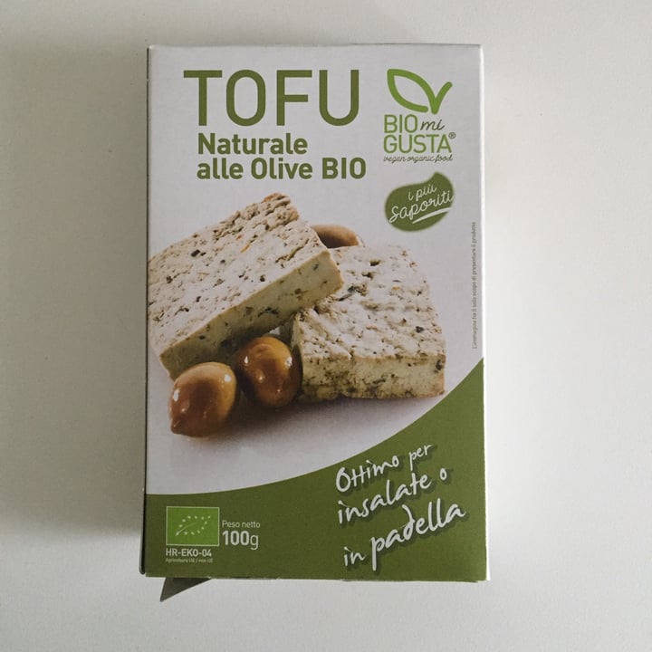 photo of Biomigusta Tofu olive shared by @verdemaggiorana on  22 Apr 2022 - review