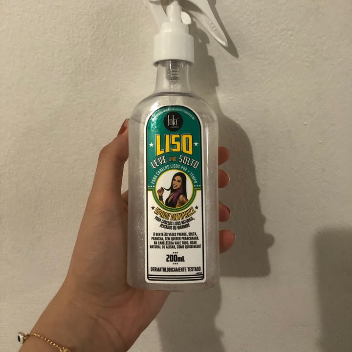 photo of Lola Cosmetics Spray anti frizz shared by @marianasouza on  19 Sep 2021 - review
