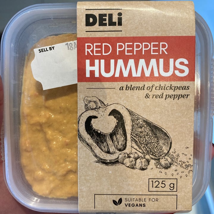 photo of Checkers Housebrand Red pepper hummus shared by @phoebekon2 on  06 Aug 2020 - review