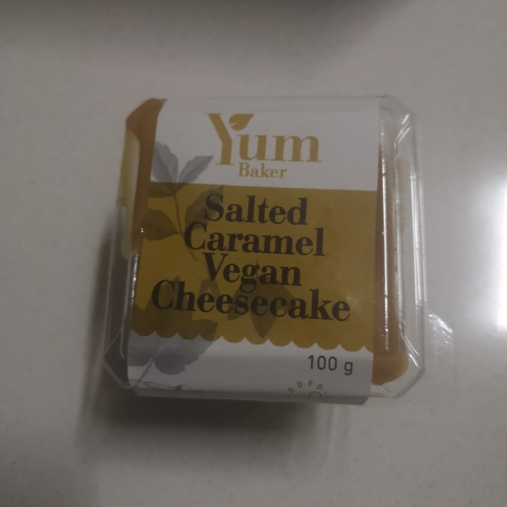 photo of Yum Baker Salted Caramel Cheesecake shared by @herbivo-r-us on  18 Jan 2022 - review