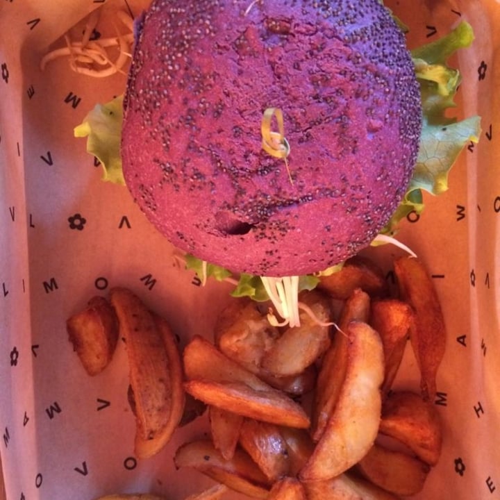 photo of Flower Burger Flower Burger shared by @beax on  01 May 2022 - review