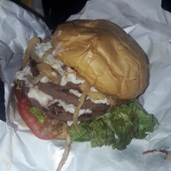 photo of Club de la Birra Caballito Not Club Vegan Burger shared by @tammbenitez on  26 Sep 2020 - review