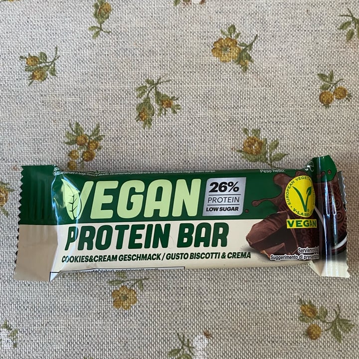 photo of Vegan Protein Bar  Protein Bar Gusto Biscotti E Crema shared by @michelavegan on  11 Sep 2022 - review