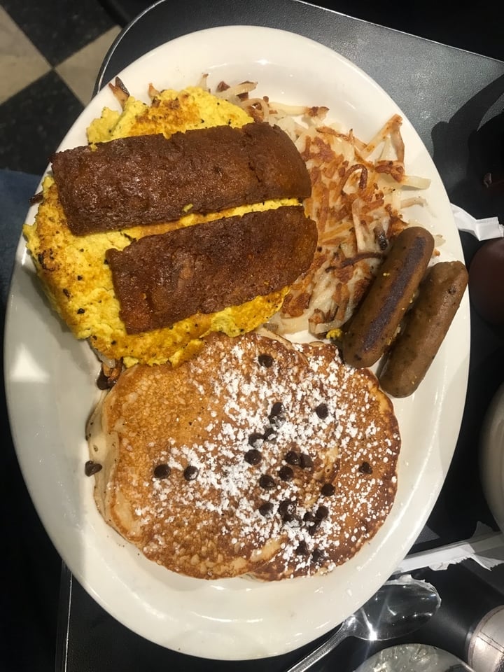 photo of Champs Diner Breakfast slam shared by @dominionandchill on  04 Mar 2020 - review