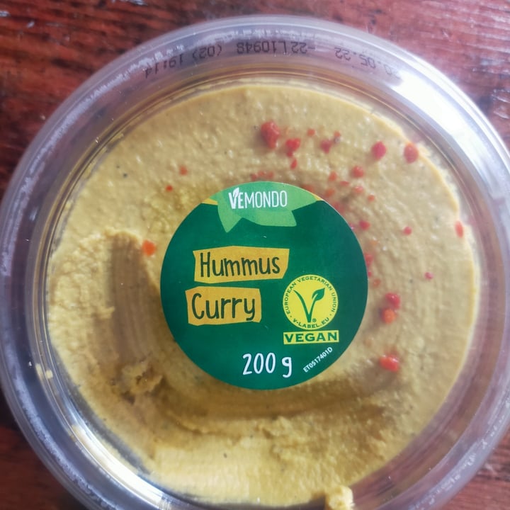 photo of Vemondo Hummus Curry shared by @m4nfr3 on  07 May 2022 - review