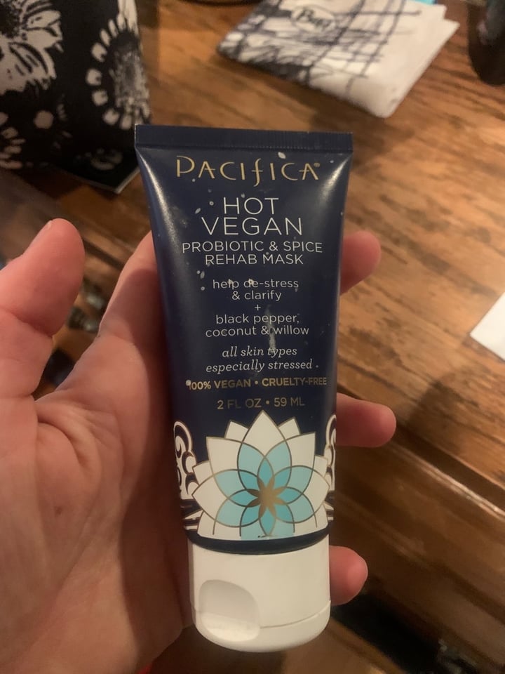 photo of Pacifica Hot Vegan Probiotic & Spice Rehab Mask shared by @alexisjsmiller on  30 Jan 2020 - review