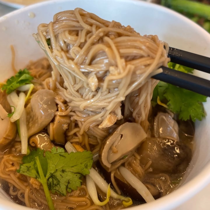 photo of Fo Guang Shan ( Singapore ) Vegetarian Oyster Mee Sua shared by @greenbovine on  01 Feb 2022 - review