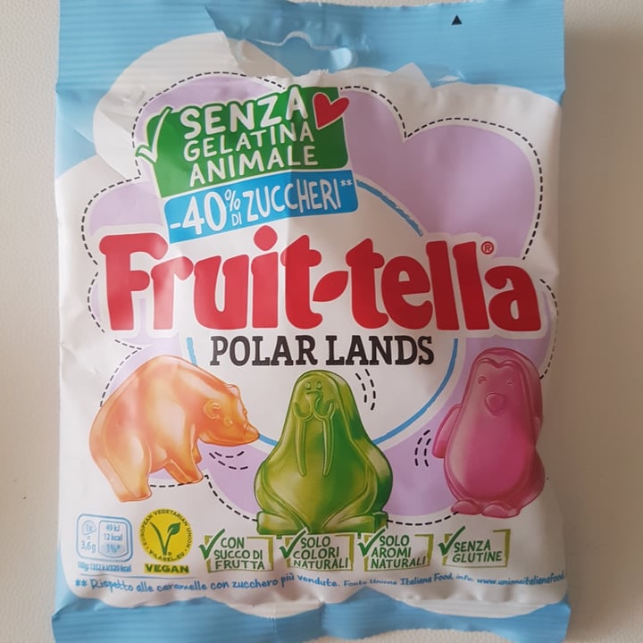 photo of Fruit-tella Caramelle Gommose Polar Lands shared by @ilafilip on  21 Apr 2022 - review