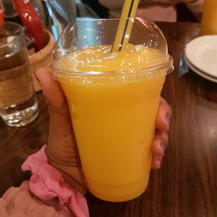 review photo of Urban Vegan Mango smoothie shared by @justjenjen on 01 Mar 2020 - review