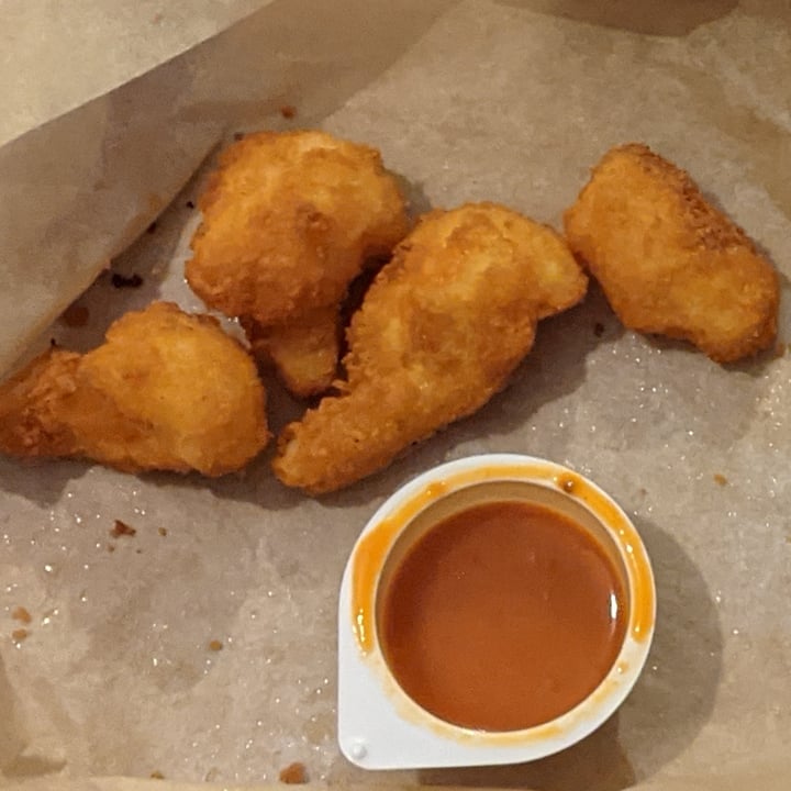 photo of Papa John's Pizza Cauliflower wings shared by @marcinzalu on  11 Dec 2021 - review