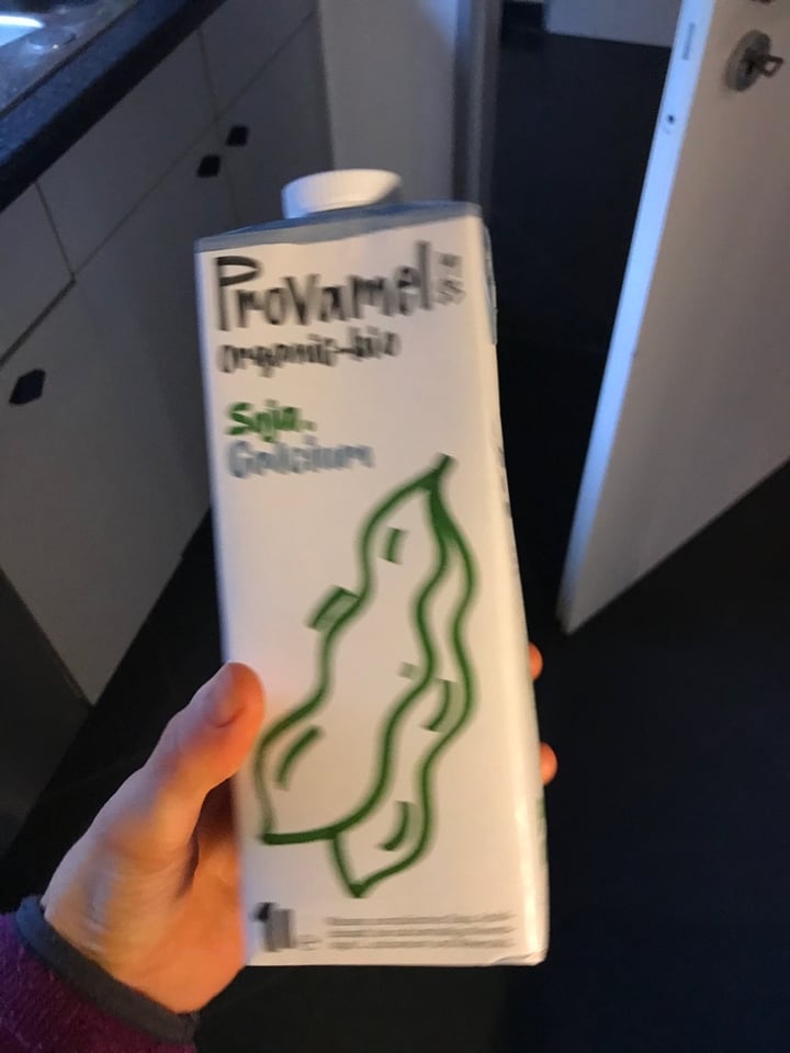 photo of Provamel Soya calcium shared by @hannaah on  03 Jan 2020 - review