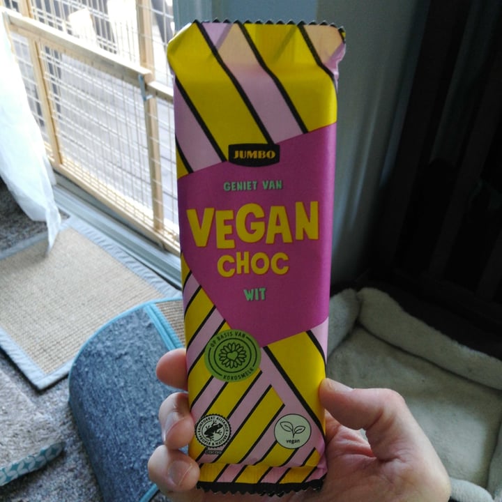 photo of Jumbo Vegan choc wit shared by @slimemoldramen on  24 Apr 2022 - review