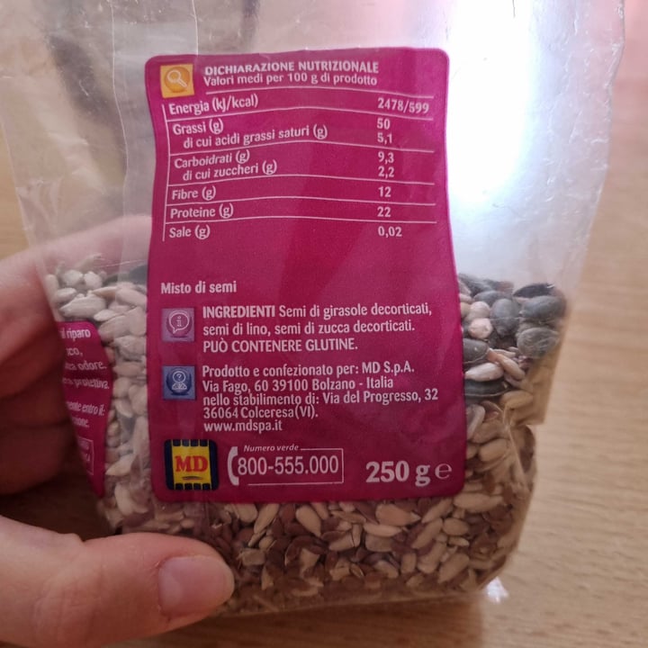 photo of Cucina e sapori Mix di semi shared by @elisacomolli on  27 May 2022 - review