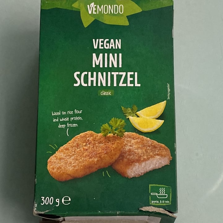 photo of Vemondo Vegan Mini Schnitzel shared by @veganyvona on  06 May 2022 - review
