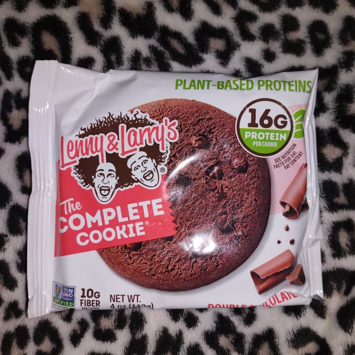 photo of Lenny & Larry’s Double Chocolate Cookie shared by @alyssaa on  28 Jul 2022 - review