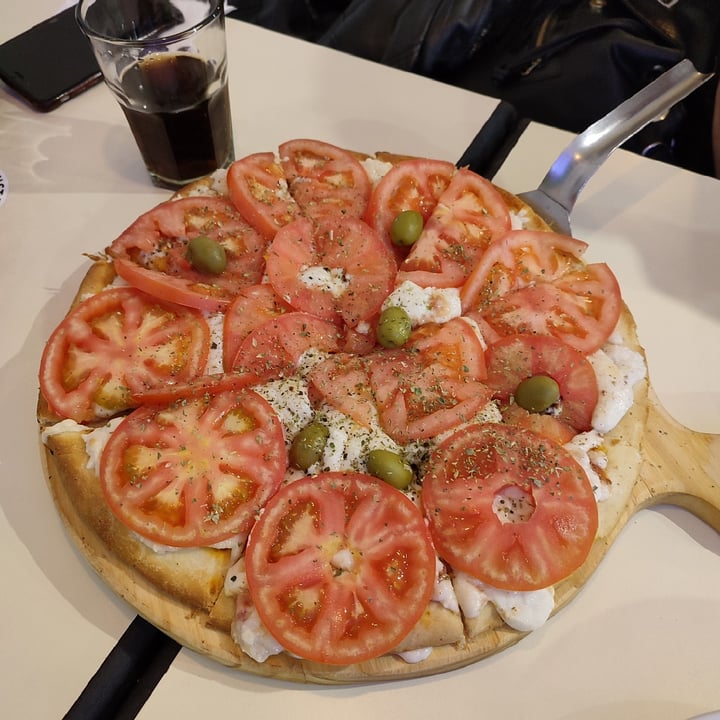 photo of Heaven Vegan Palermo Pizza napolitana shared by @erimars on  23 Oct 2022 - review