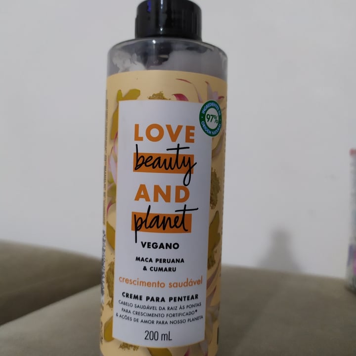photo of Love Beauty and Planet Creme para Pentear Maca Peruana & Cumaru shared by @arithallyne on  17 Jul 2022 - review