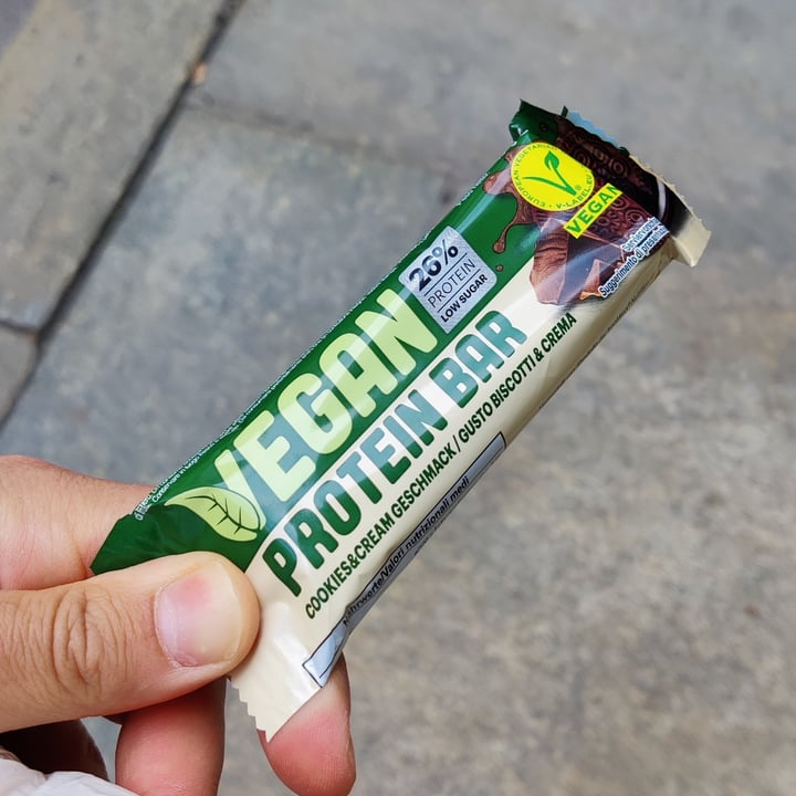 photo of Vegan Protein Bar  Almond Cookie Dough Geschmack / Gusto Di Biscotto Alle Mandorle shared by @lorysipa on  26 May 2022 - review