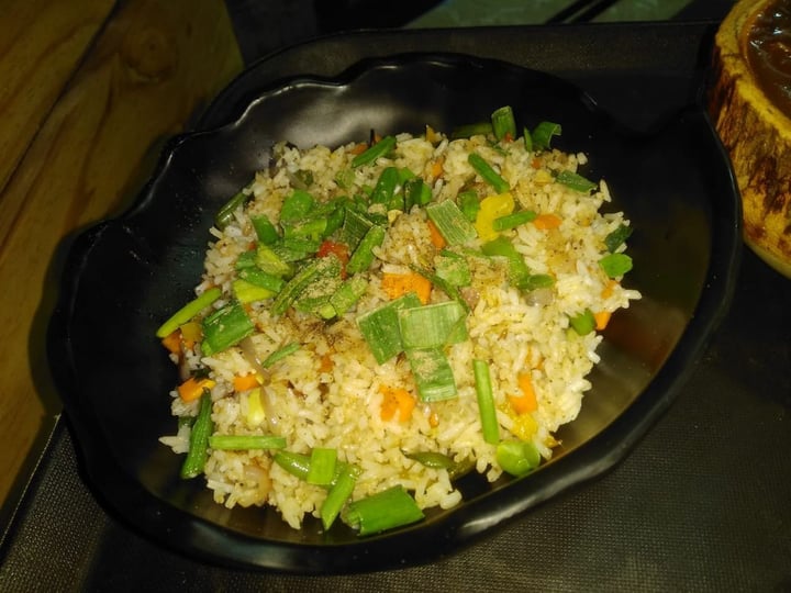photo of Ubuntu Community - The Vegan Cafe Vegan Fried Rice shared by @sircaragneeva on  19 Feb 2020 - review