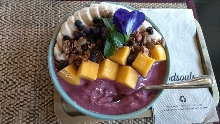 review photo of Goodsouls Kitchen Berry Smoothie Bowl shared by @felice on 10 Sep 2019 - review