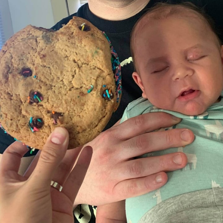 review photo of Sweet Creatures Vegan Ice Cream Cookie Sandwiches shared by @francancook on 27 Jul 2020 - review