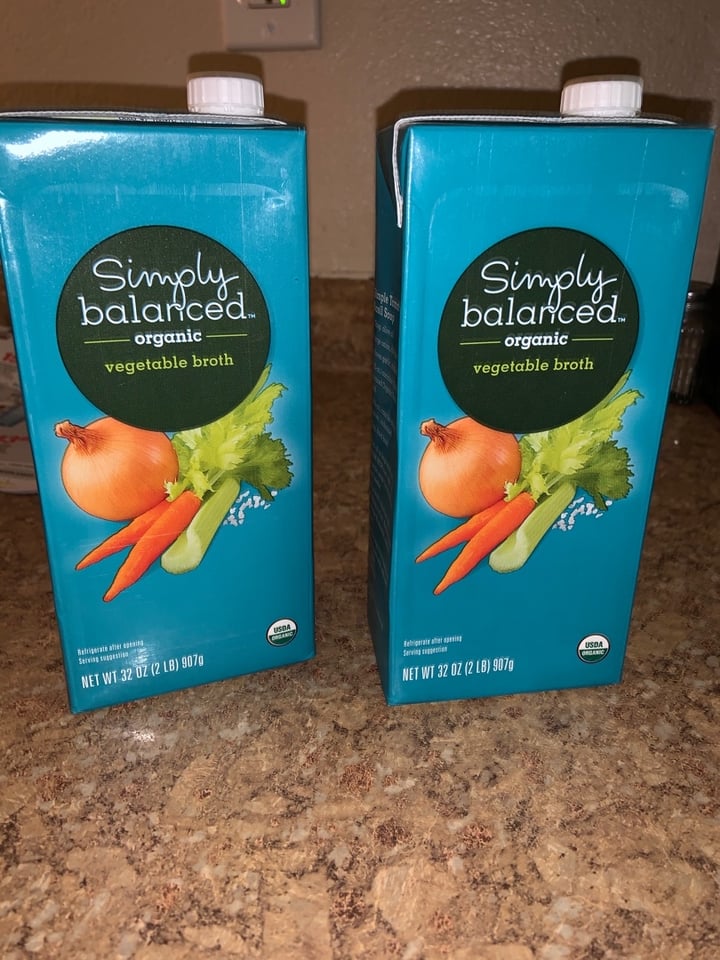 photo of Simply Balanced Vegetable Broth shared by @hollyamber on  24 Dec 2019 - review
