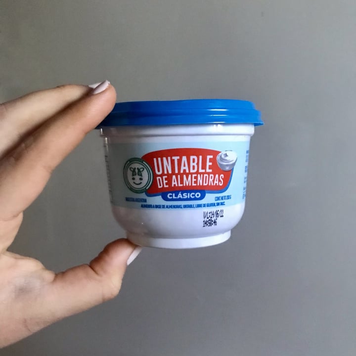review photo of Felices Las Vacas Untable de Almendra Clasico shared by @candgaras6 on 13 Jun 2022 - review