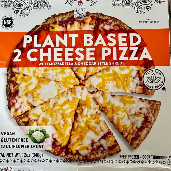 photo of Tattooed Chef Plant Based 2 cheese pizza shared by @florabee on  14 Oct 2022 - review