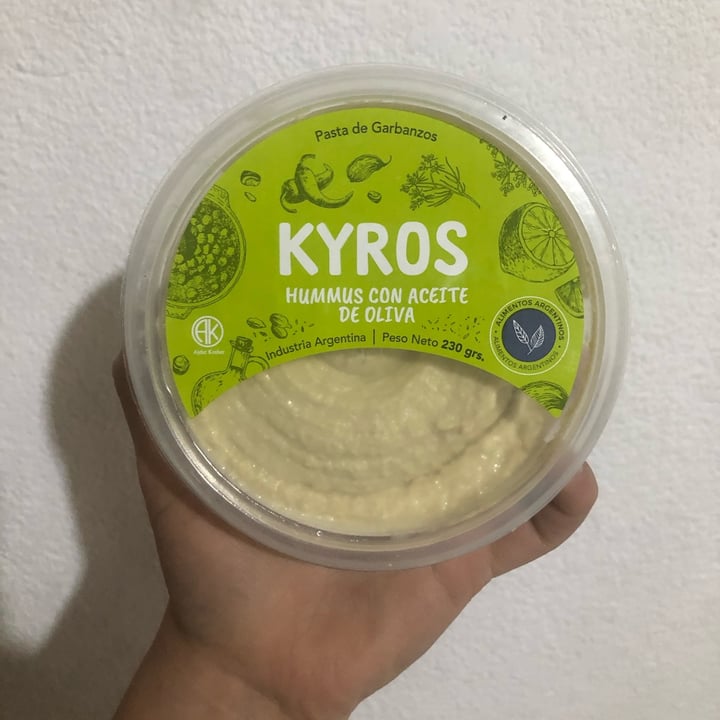 photo of Kyros Hummus con Aceite de Oliva shared by @brendix on  25 Oct 2021 - review