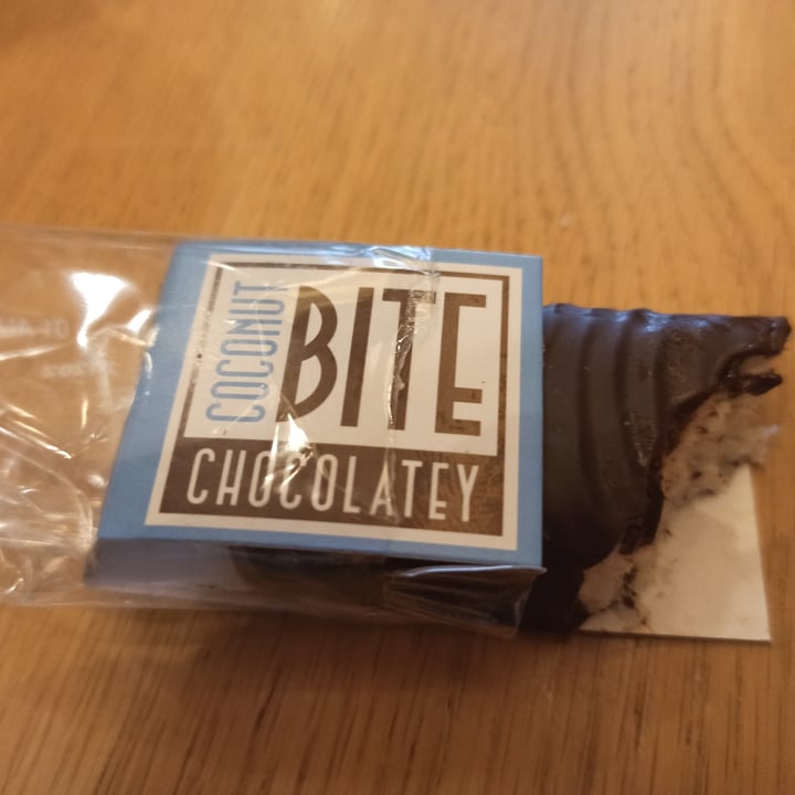 photo of Pret A Manger Coconut chocolatey bite shared by @wendyyoyo on  28 Jul 2021 - review