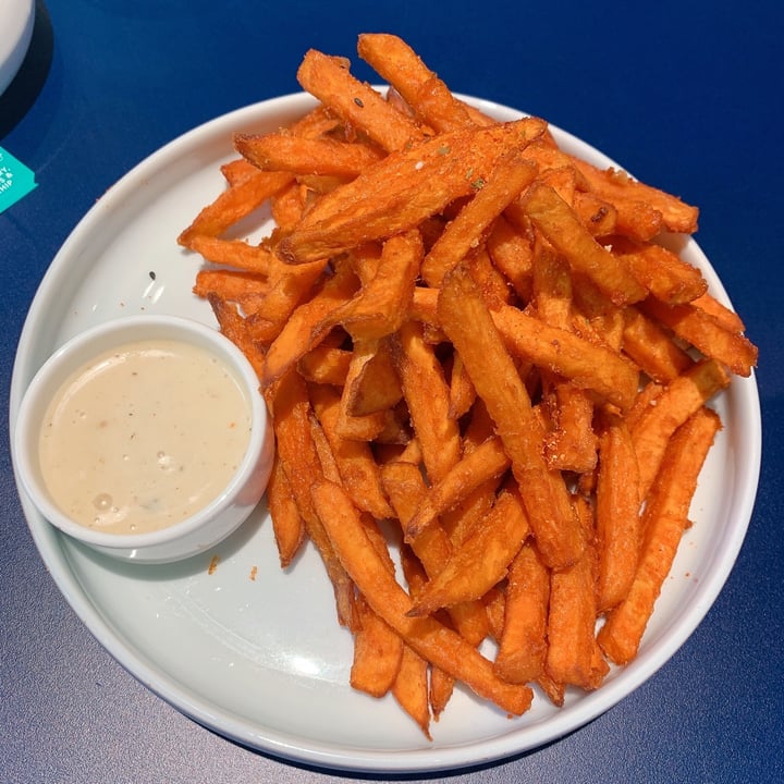 photo of Green Common Singapore Sweet Potato Fries shared by @meixin2603 on  06 Apr 2021 - review