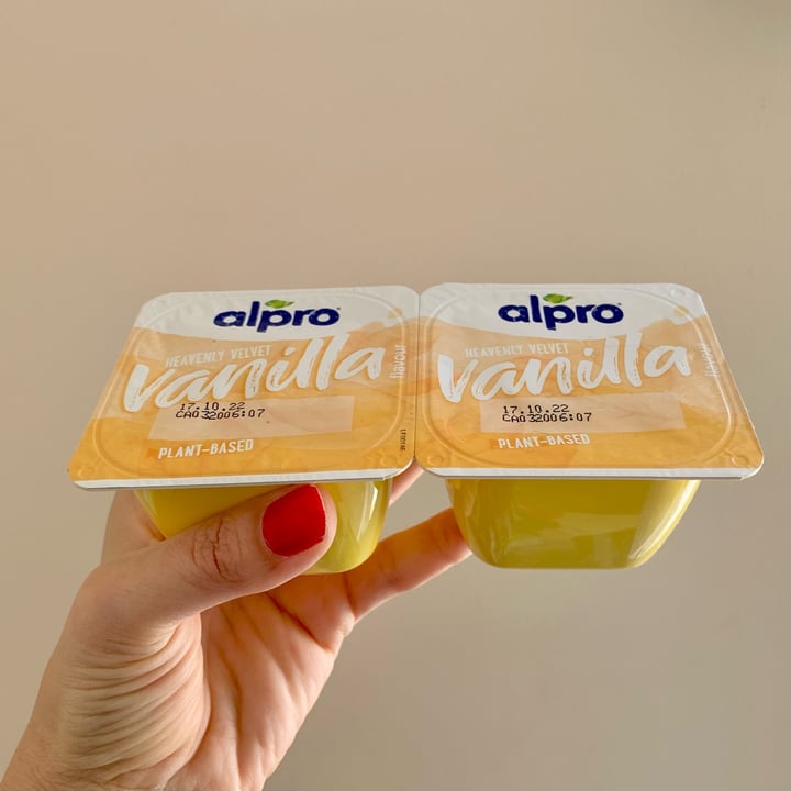 photo of Alpro Alpro dessert vaniglia shared by @drteetee on  27 Mar 2022 - review