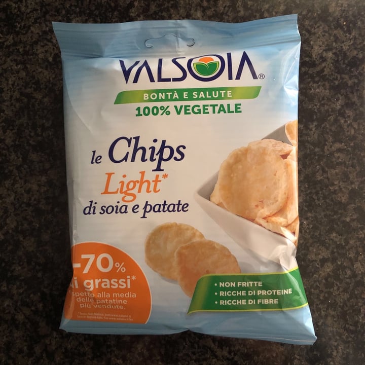 photo of Valsoia Le chips light di soia e patate shared by @sofymnt on  22 May 2021 - review