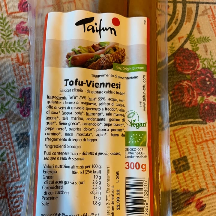 photo of Taifun Tofu Wurstel shared by @marvale on  23 Jun 2022 - review