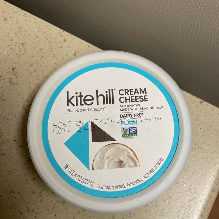 photo of Kite Hill Cream Cheese Alternative Plain shared by @natfb on  20 Apr 2022 - review