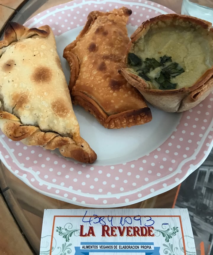 photo of La Reverde Parrillita Vegana Empanadas shared by @signorinaluciana on  17 Aug 2019 - review