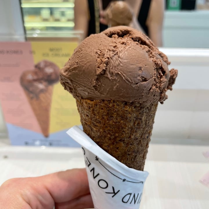 review photo of Kind Kones Salted Chocolate Chip Ice Cream shared by @jayamyl on 26 Jan 2021 - review