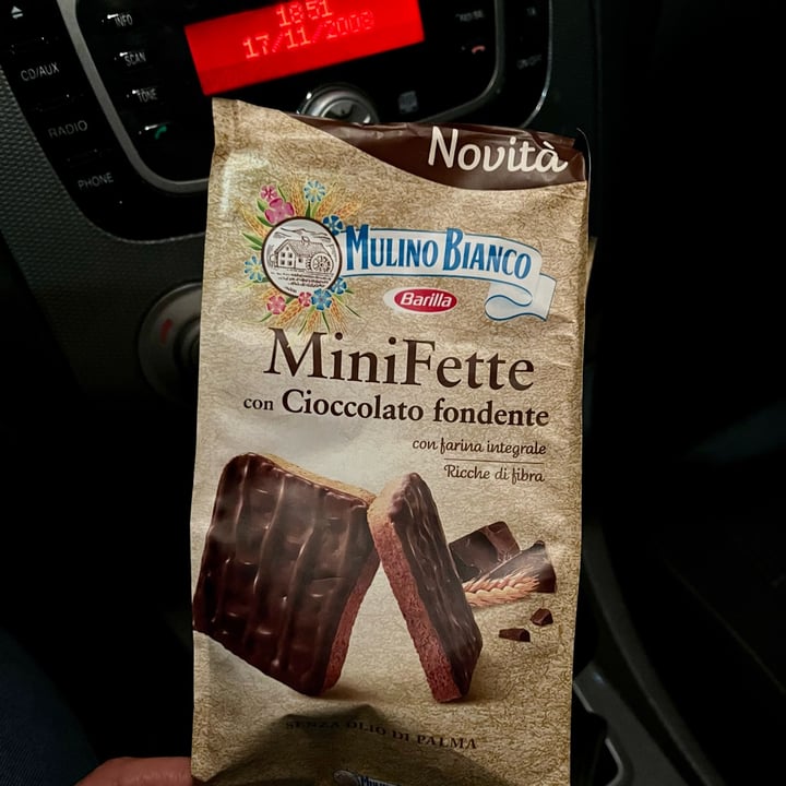 photo of Mulino Bianco Mini Fette Con Cioccolato Fondente shared by @petramodirari on  17 Nov 2021 - review