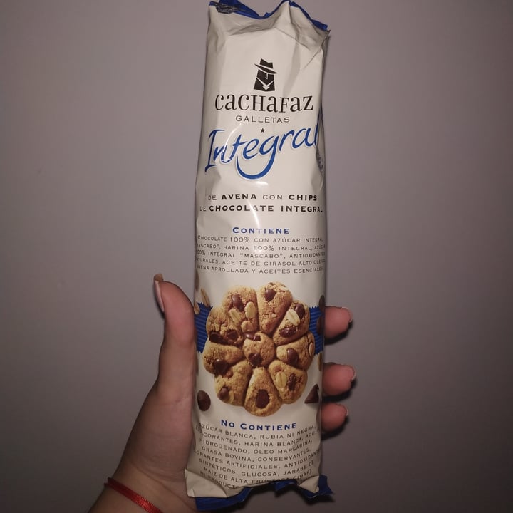 photo of Cachafaz Galletas Integral De Avena Con Chips De Chocolate shared by @vegan2332 on  25 Mar 2021 - review