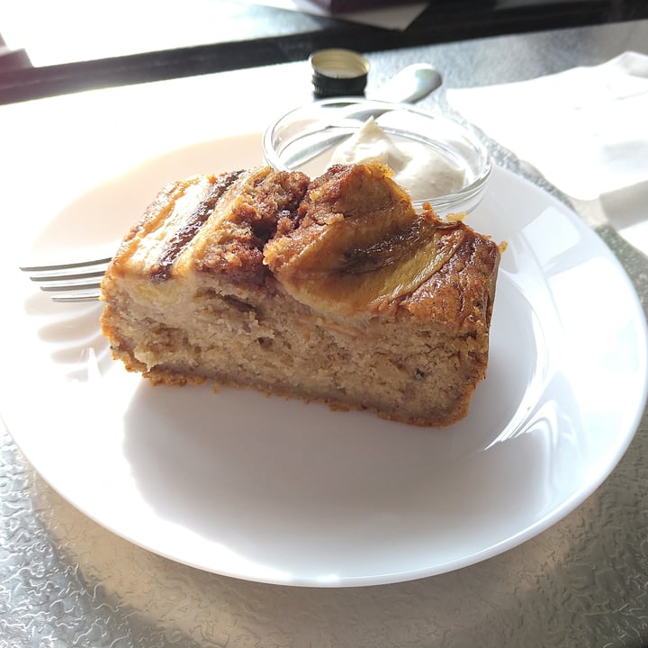 photo of Earth Cafe Banana Cake shared by @shadefood on  27 Jun 2021 - review