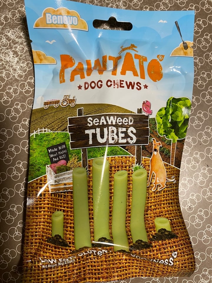 photo of Benevo Pawtato Dog Chews shared by @lauraluengo on  20 Jan 2020 - review