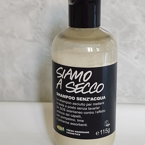 LUSH Fresh Handmade Cosmetics Siamo a secco Shampoo secco Reviews | abillion