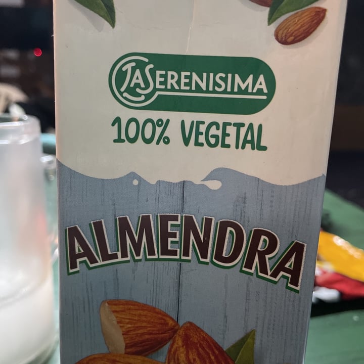 photo of La Serenísima Leche de Almendras Vegetal shared by @noesostre on  18 Mar 2021 - review