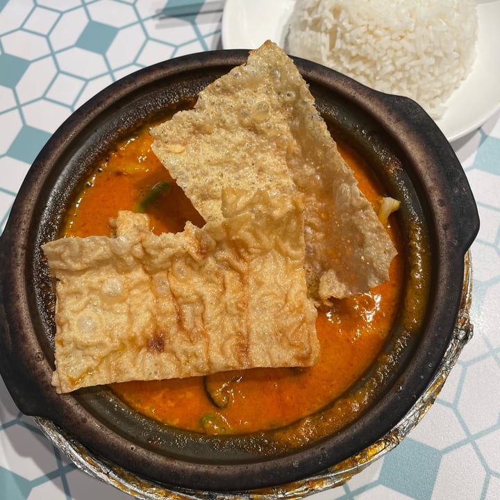 photo of The Hainan Story Claypot Hainanese Mixed Vegetable ‘Chicken’ Curry shared by @powbao on  18 Nov 2022 - review