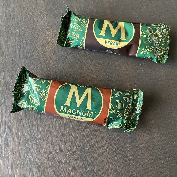photo of Magnum Dairy Free Sea Salt Caramel shared by @jolannie31 on  25 Nov 2020 - review