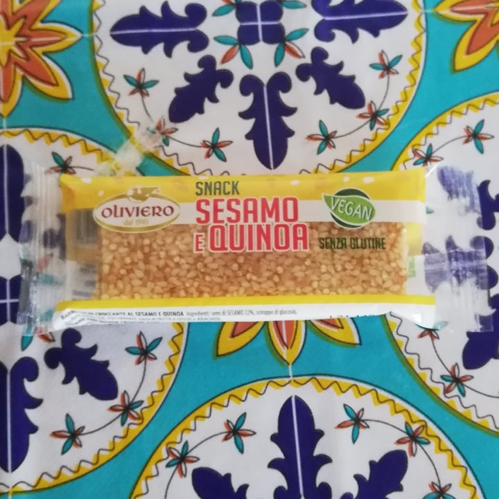 photo of Oliviero Snack sesamo e quinoa shared by @rosseenn on  29 Aug 2021 - review