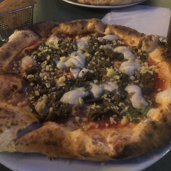 photo of Parco Romano Biodistretto Castelli Romani Pizza Mediterranea Veg shared by @nenermind on  08 Aug 2022 - review