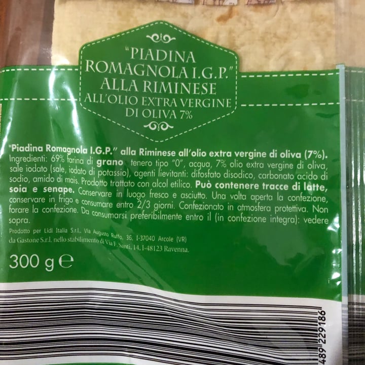photo of Certossa Piadina Romagnola all'olio shared by @seitansistah on  19 Jan 2023 - review